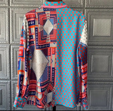 Load image into Gallery viewer, Abstract Turn-Down Collar Blouse