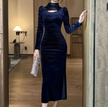 Load image into Gallery viewer, Charlotte Velvet Maxi