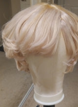 Load image into Gallery viewer, The Marilyn Monroe Wig
