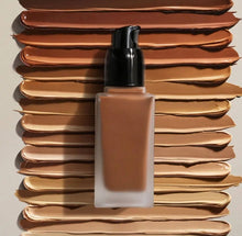 Load image into Gallery viewer, Tahti Laatu' Luminous Longwear Foundation