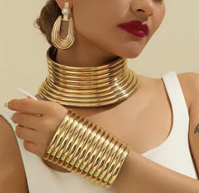 Load image into Gallery viewer, Tribal Leather Necklace Set