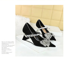 Load image into Gallery viewer, Diamond Encrusted Bow Heels