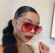 Load image into Gallery viewer, That Girl Oversized Sunglasses