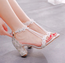 Load image into Gallery viewer, Floral Beaded Laced Heels