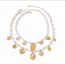 Load image into Gallery viewer, Cameo Pearl 2pc Necklace Set