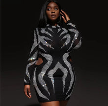 Load image into Gallery viewer, Bombshell Bling Mini