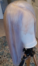 Load image into Gallery viewer, Stormi 28&quot; Custom Color Ombre Wig
