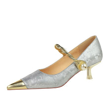 Load image into Gallery viewer, Classic Pointed Toe Heels
