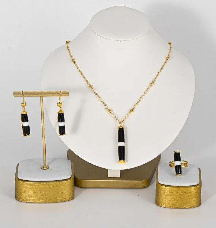 Dubai Dynasty 4pc Necklace Set