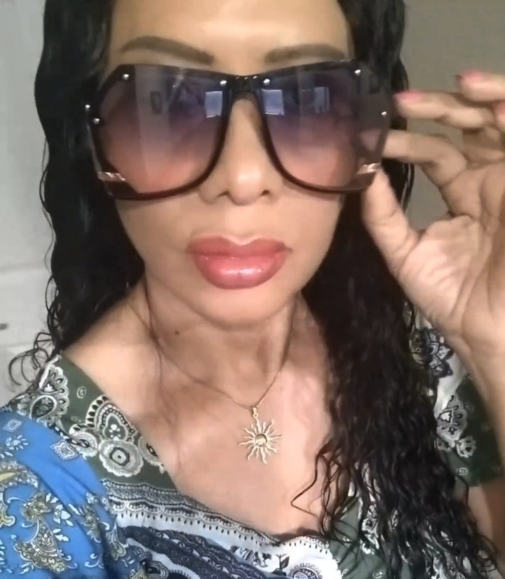 That Girl Oversized Sunglasses