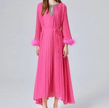 Load image into Gallery viewer, Romance in Rome Pleated Maxi
